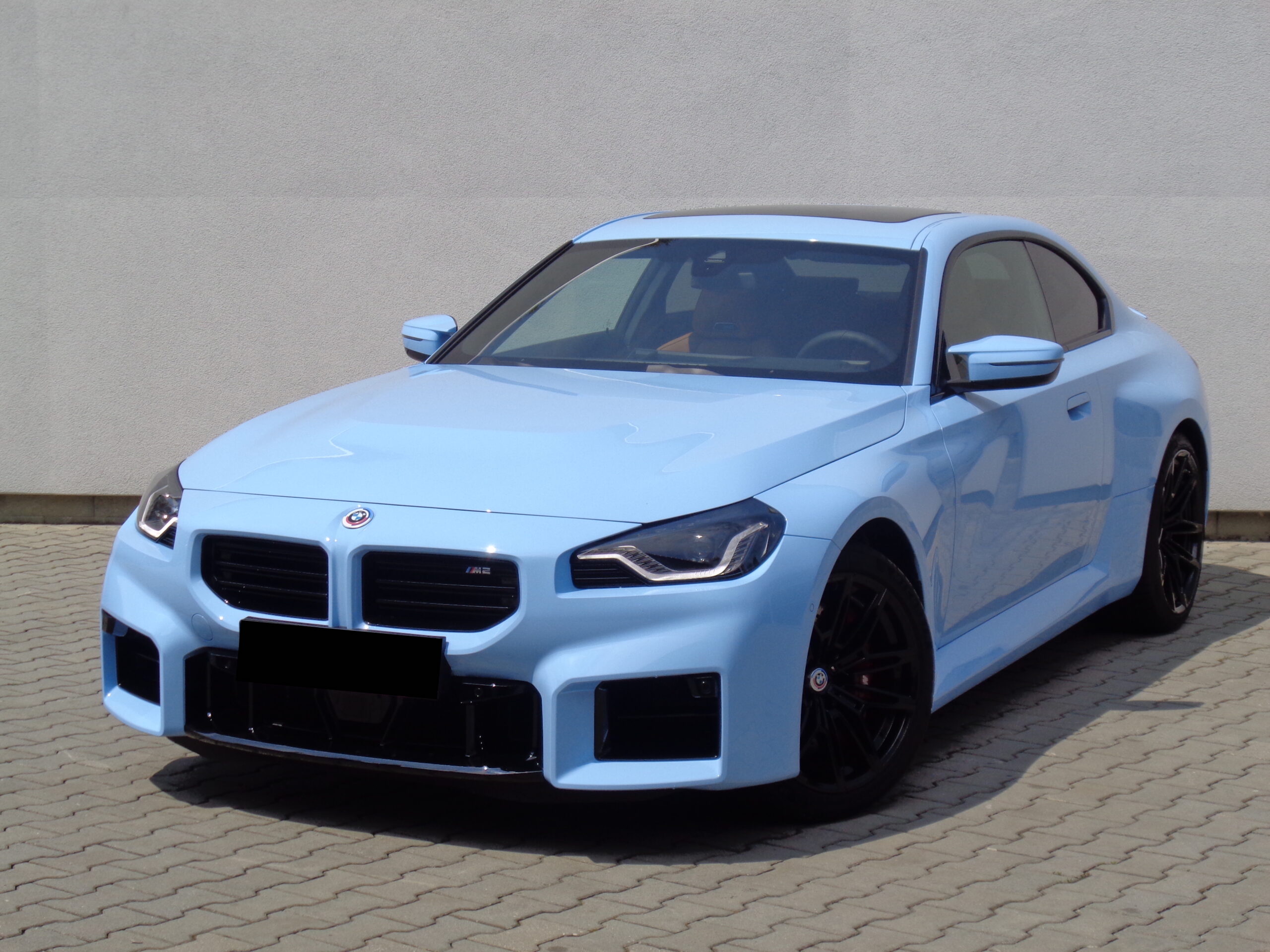 BMW M2 COUPÉ | novinka | sportovní coupé | 460 koní | pohon zadních kol | skladem | objednávky online | Nové české auto skladem | přímo od českého autorizovaného prodejce | auto eshop AUTOiBUY.com